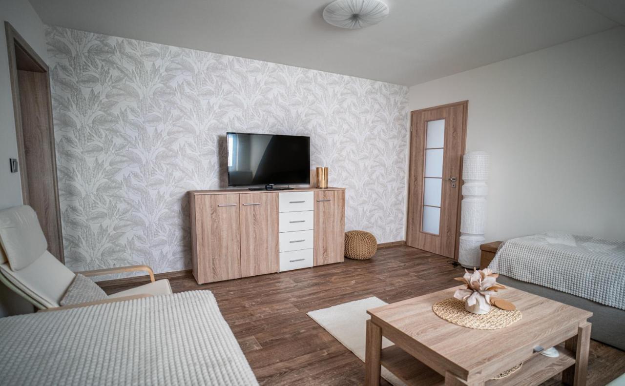 Apartmanovy Dum Sklipek Trutnov Exterior foto