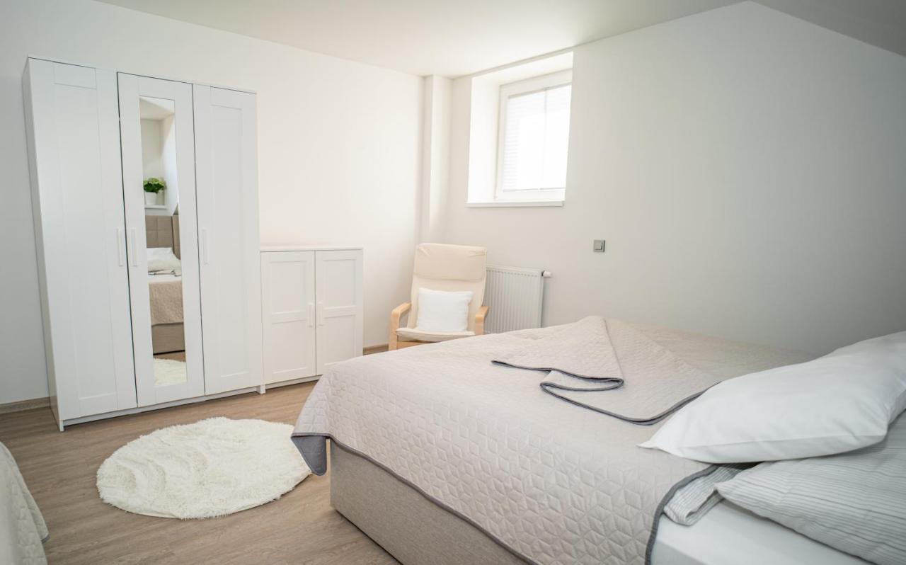 Apartmanovy Dum Sklipek Trutnov Exterior foto